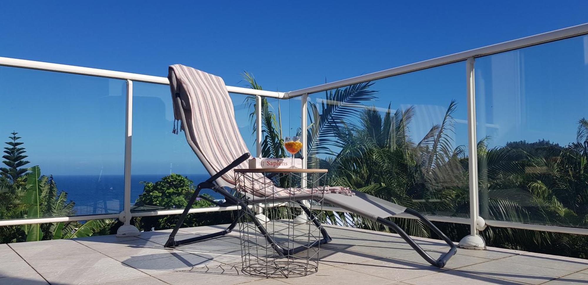 Grande Villa Au Calme - Vue Exceptionnelle - Climatisation - Piscine Sel Chauffee - Jardin Tropical Vincendo Exteriör bild