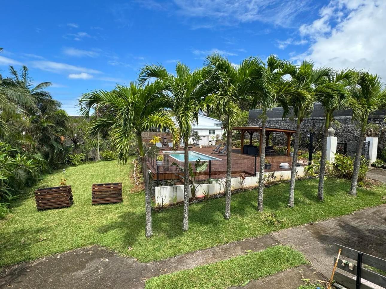 Grande Villa Au Calme - Vue Exceptionnelle - Climatisation - Piscine Sel Chauffee - Jardin Tropical Vincendo Exteriör bild